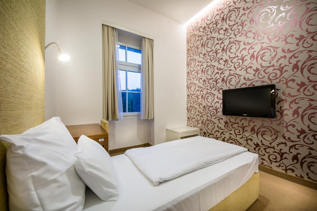 Rimske Terme Resort - Hotel Sofijin Dvor Rimske Toplice Extérieur photo