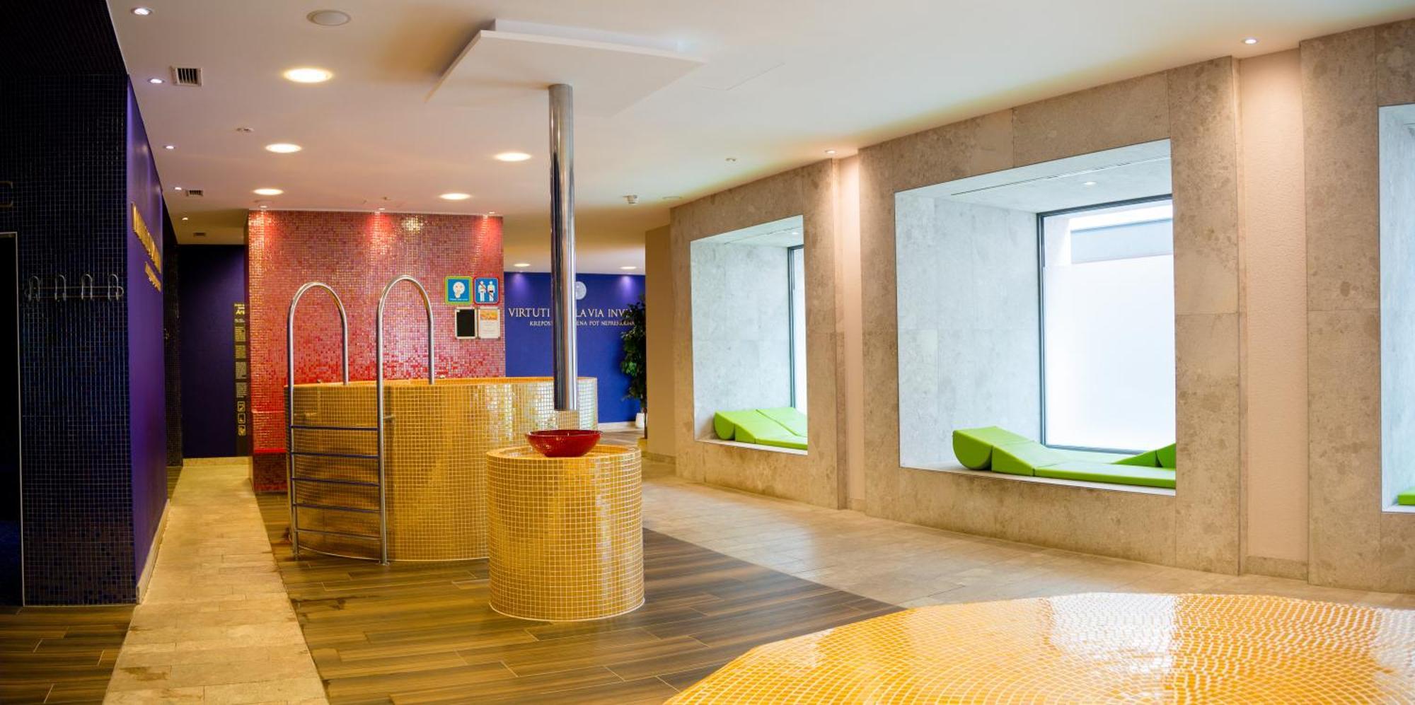 Rimske Terme Resort - Hotel Sofijin Dvor Rimske Toplice Extérieur photo